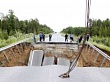 Федеральную трассу размыло. Движение приостановлено